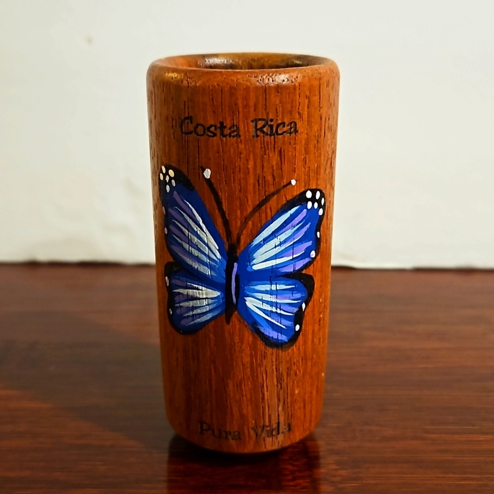 Wooden shot class Costa Rica Pura Vida